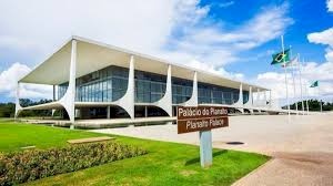 Lula sanciona, com veto, projeto que proíbe saidinha de presos
