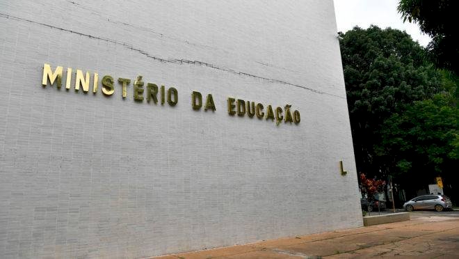 Pagamento da taxa de inscrição do Exame Nacional do Ensino Médio (Enem) 2022