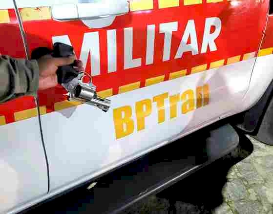 Prisão por porte ilegal de arma de fogo