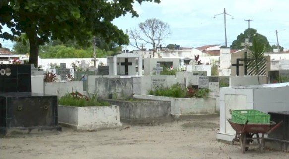 NA PB – Coveiros denunciam atraso de salários e famílias reclamam de demora em sepultamentos; entenda 