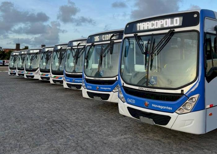 Prefeitura de João Pessoa lança Maio Amarelo com entrega de 20 ônibus zero quilômetro