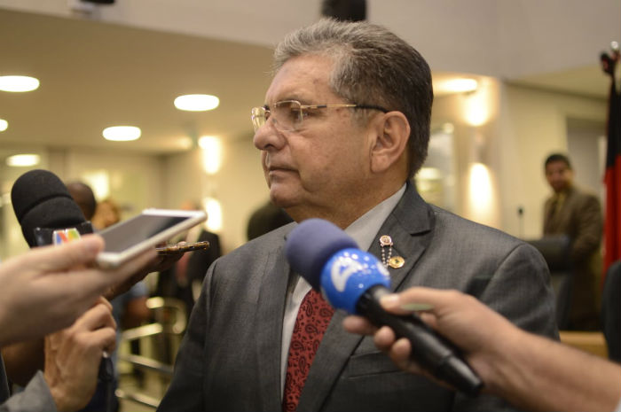 Adriano Galdino