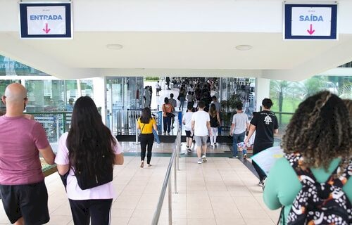 A verificação da situação da inscrição pode ser feita na Página do Participante