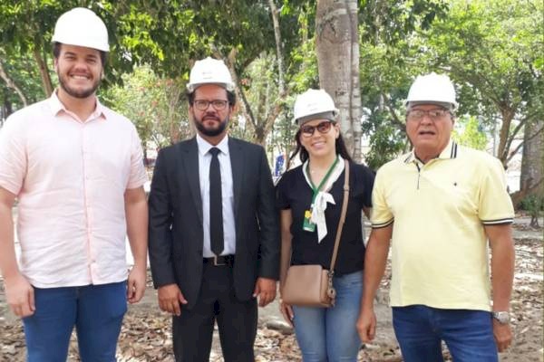 Obra de requalificação do Parque Evaldo Cruz, em CG