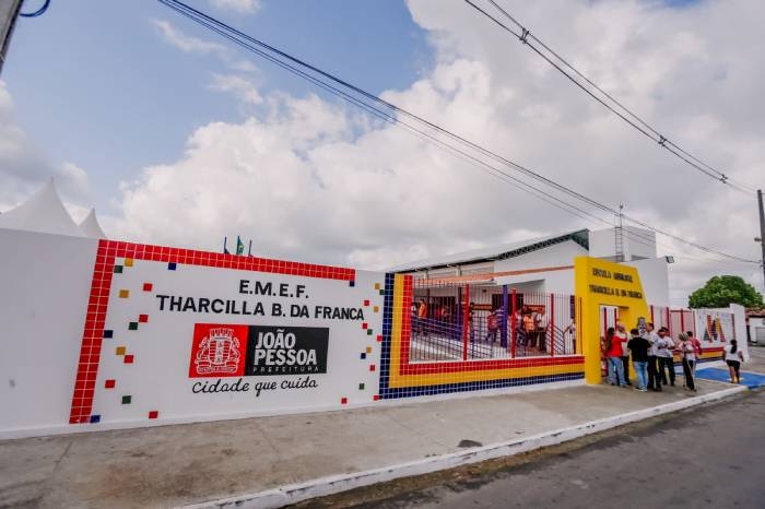 Escola Municipal Tharcilla Barbosa da Franca