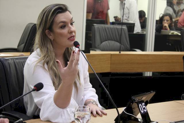 Assembleia aprova projeto que garante livre organização de centros e diretórios acadêmicos na UEPB