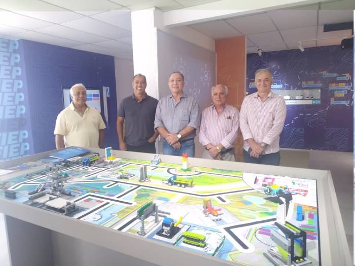 Presidente em exercício da FIEP recebe visita de representantes da Superintendência Regional do Trabalho na Paraíba