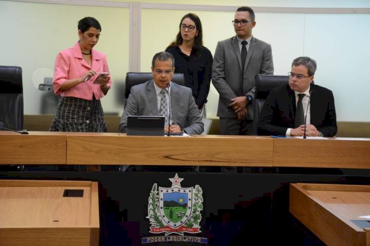 Deputado Estadual, Jutay Menezes
