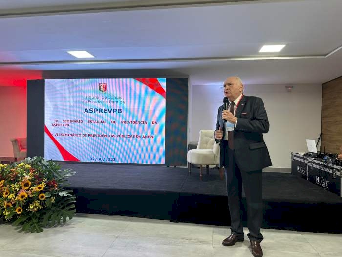 Palestra sobre regime previdenciário