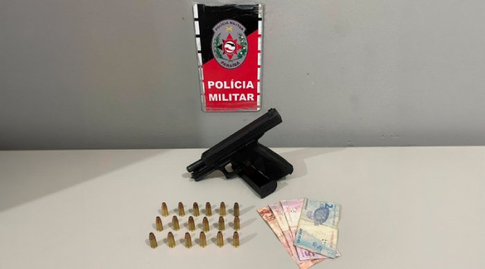Prisão de suspeitos por porte ilegal de arma e embriaguez ao volante