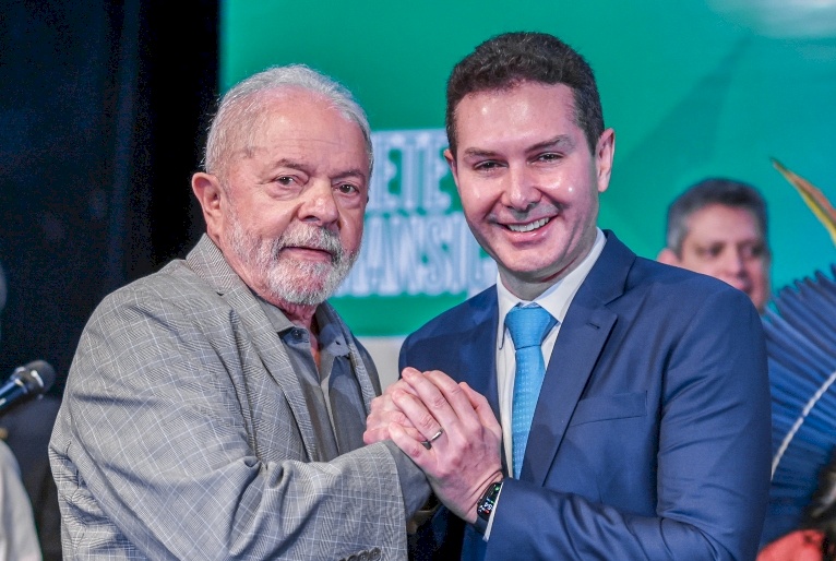 Ministro das Cidades, Jader Filho ao lado do Presidente da República Lula 