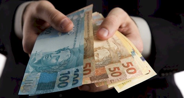 Empresas podem pedir aumento de carência para pagar Pronampe