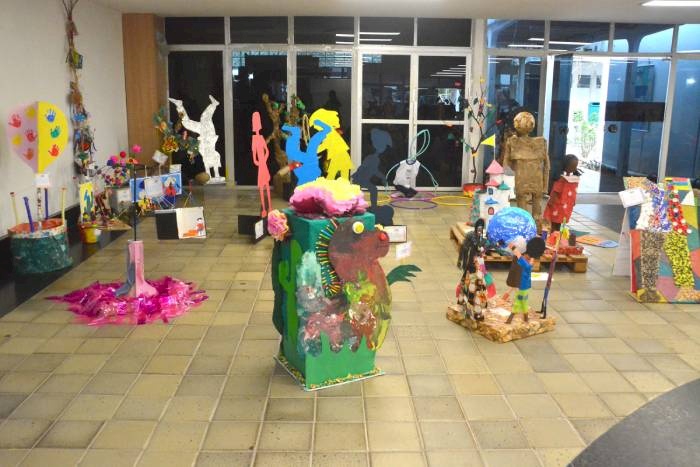 Celeiro Espaço Criativo Cantor Gabriel Diniz abre exposição