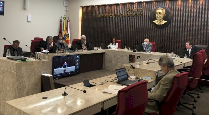 O registro de disponibilidade financeira sem a devida comprovação pesou para a reprovação das contas do então prefeito de Mogeiro