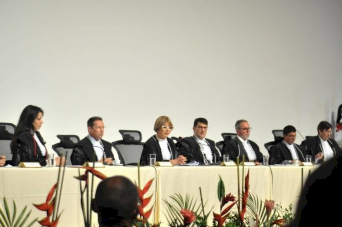 Diplomação do Tribunal Regional Eleitoral dos 36 deputados eleitos