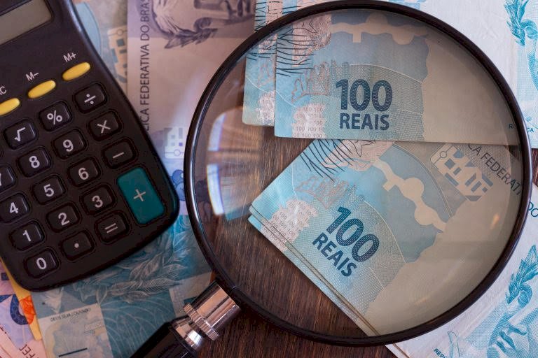 Sindojus-PB requer ao TJ recomposição salarial para servidores