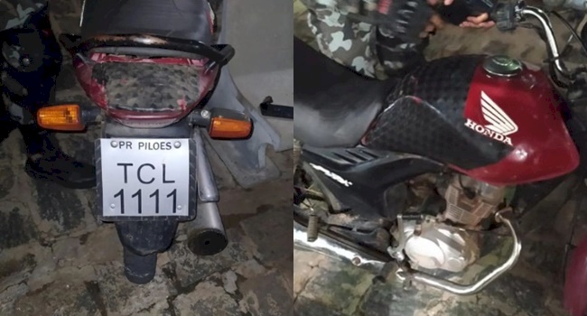 Moto apreendida pela polícia em Nazarezinho 