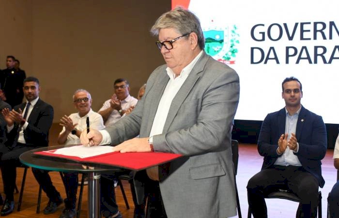 João Azevêdo, governador do estado da Paraíba
