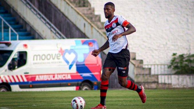 Zagueiro, Diego Silva, deixa o Campinense
