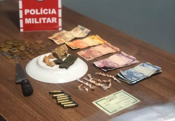 Drogas e Faca