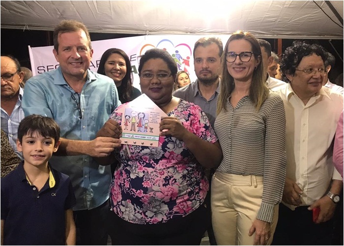 Entrega das Casas em Sousa