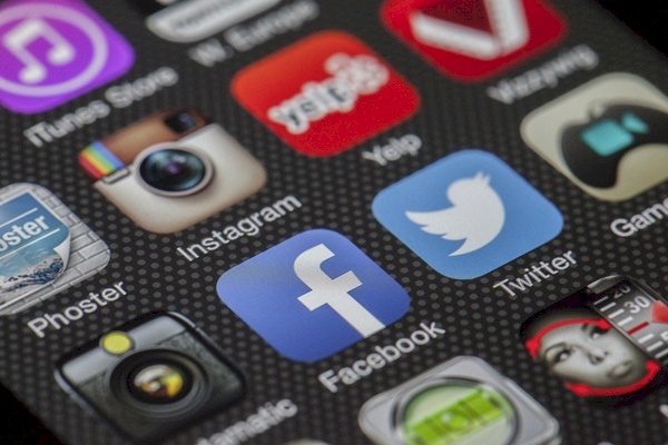 Redes Sociais 