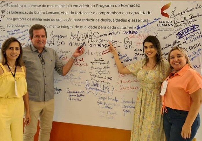 Educação