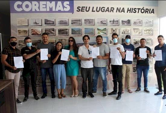 Em Coremas, segunda turma dos nomeados tomam posse, e agora integram o quadro de servidores efetivos do município