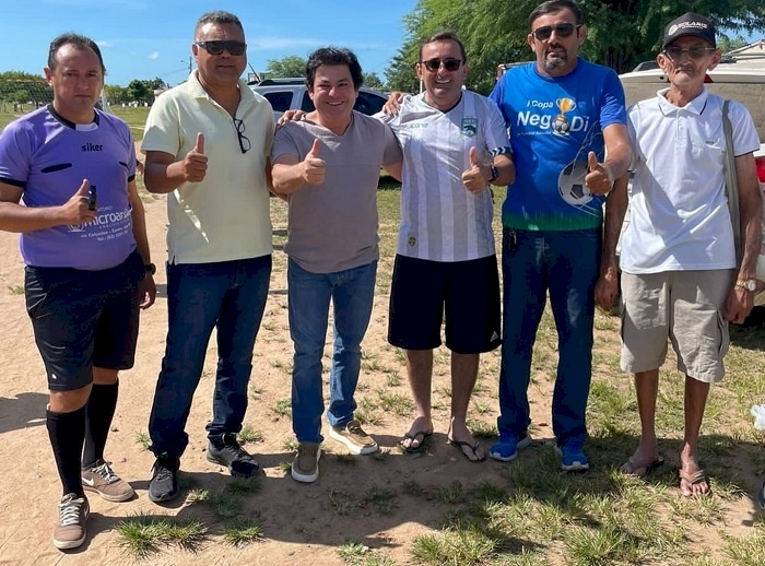Radamés Estrela esteve ao lado do prefeito em exercício de Sousa, Zenildo Oliveira e do secretário de Esporte e Lazer, Delani Gledson