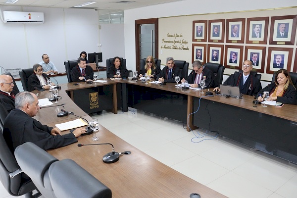 Colégio de Procuradores realiza 8ª sessão e aprova cinco resoluções