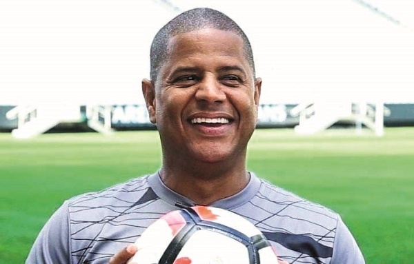 Marcelinho Carioca, ex-jogador