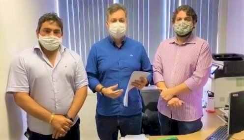 Governador libera R$ 500 mil para reforma do Mercado Central em Marizópolis; Lucas comemora parceria; vídeo 