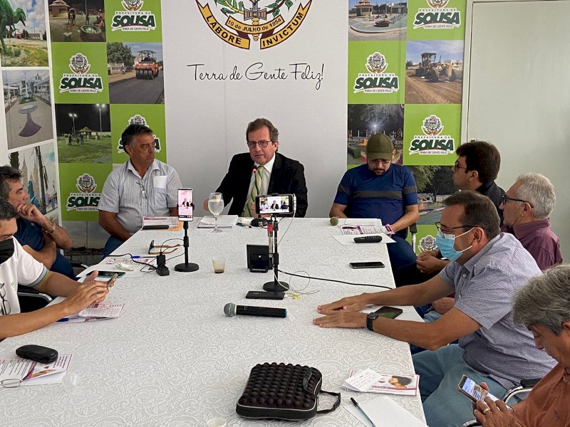 Fábio Tyrone anuncia mais ações e inaugurações para o município de Sousa, durante coletiva Fábio Tyrone anuncia mais ações e inaugurações para o município de Sousa, durante coletiva