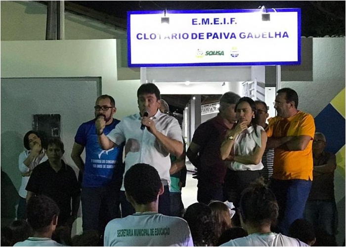 Inauguração de escola