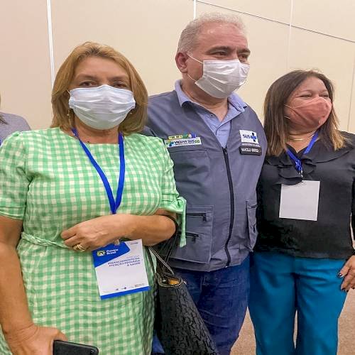 Secretária de Saúde de São José da Lagoa Tapada, Carmem Suzana, participa ao lado de Marcelo Queiroga de Oficina do Programa Previne Brasil, em João Pessoa