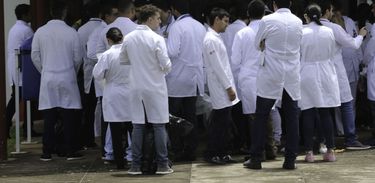 Médicos
