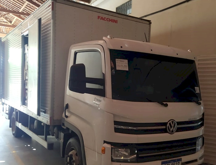 Sefaz-PB realiza apreensão de caminhão baú em Teixeira 