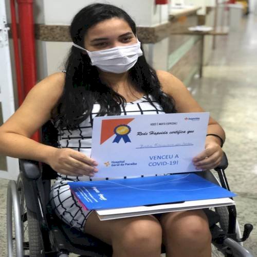 Jovem grávida de 25 semanas passa 15 dias na UTI, supera intubação e vence Covid-19, na PB