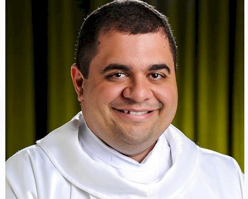 Tovar lamenta morte do amigo e padre Hachid Ilo, em Campina Grande