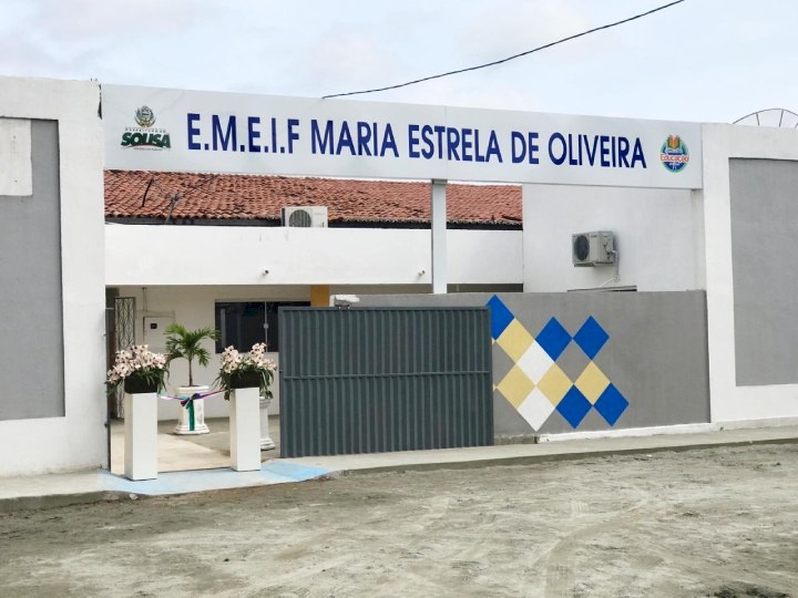 Escola Municipal, Maria Estrela no Distrito da Lagoa dos Estrelas