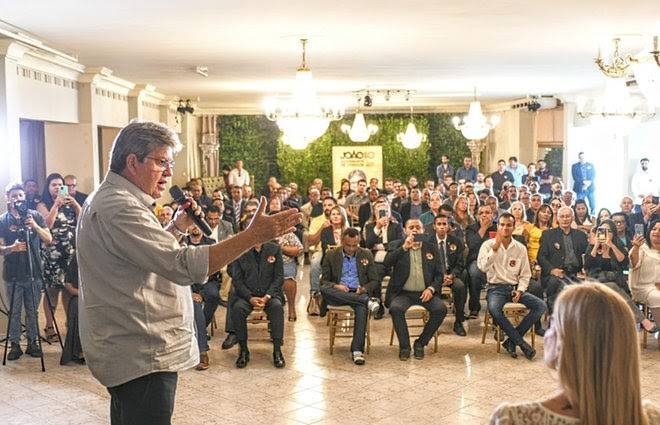 Reunião com mais de 100 lideranças religiosas em João Pessoa