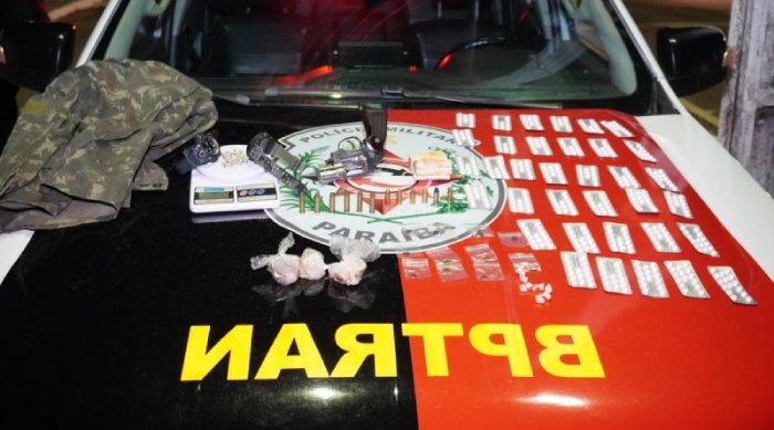 Material ilícito apreendido em ação da Polícia Militar