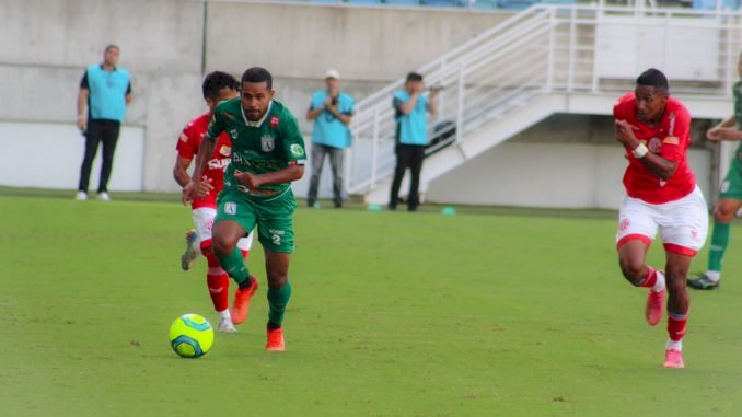América de Natal marca nos acréscimos e vence o Sousa na estreia da Série D