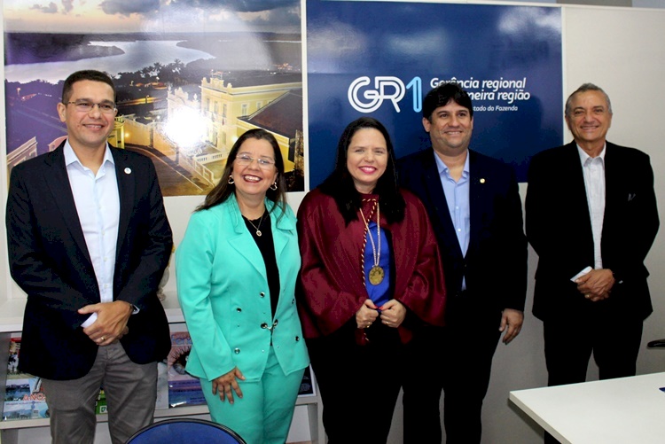 “Espaço do Contador” no Centro de Atendimento ao Cidadão em João Pessoa