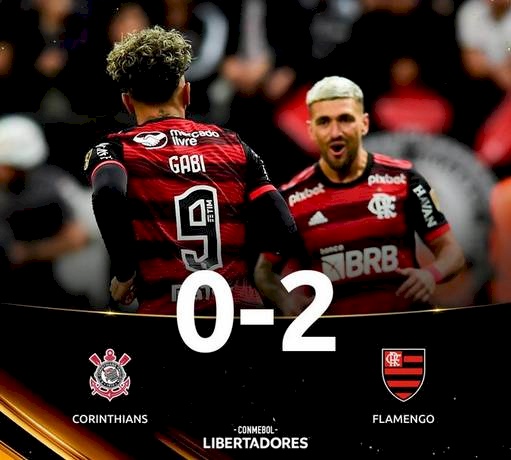 Flamengo vence o Corinthians no Neo Química Arena