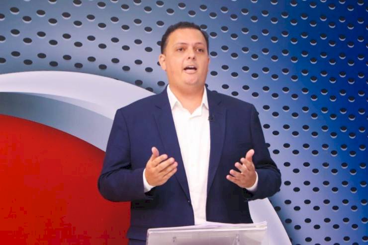 Em debate na Arapuan, Raoni aponta as semelhanças entre Harrison e Kiu: “são faces da mesma moeda. Menos do mesmo”
