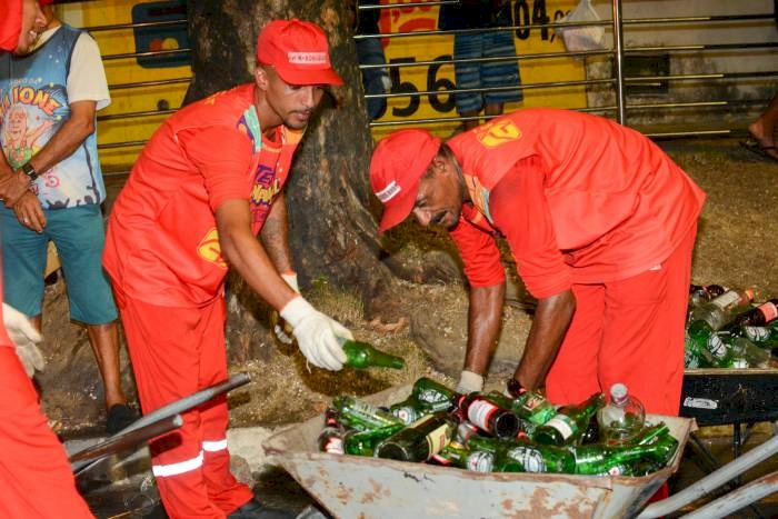 Bloco da Limpeza recolheu 17 toneladas de resíduos