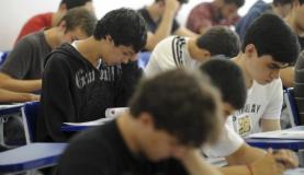 Estudantes