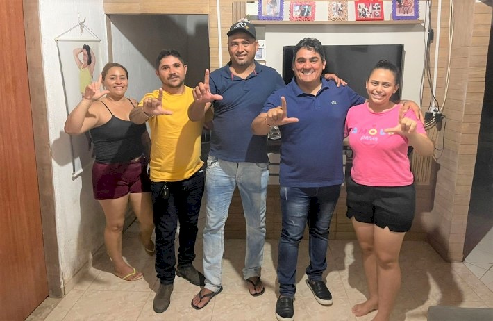 Vereador Fábio do Assentamento Juazeiro com Lucas Braga, e familiares 