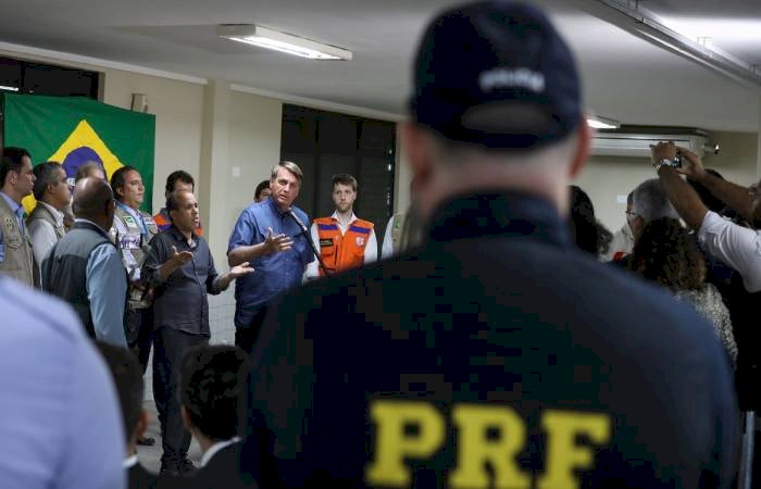 O presidente e os ministros do Desenvolvimento Regional, Saúde, Justiça e Segurança Pública, Cidadania e Turismo participaram de uma coletiva de impre